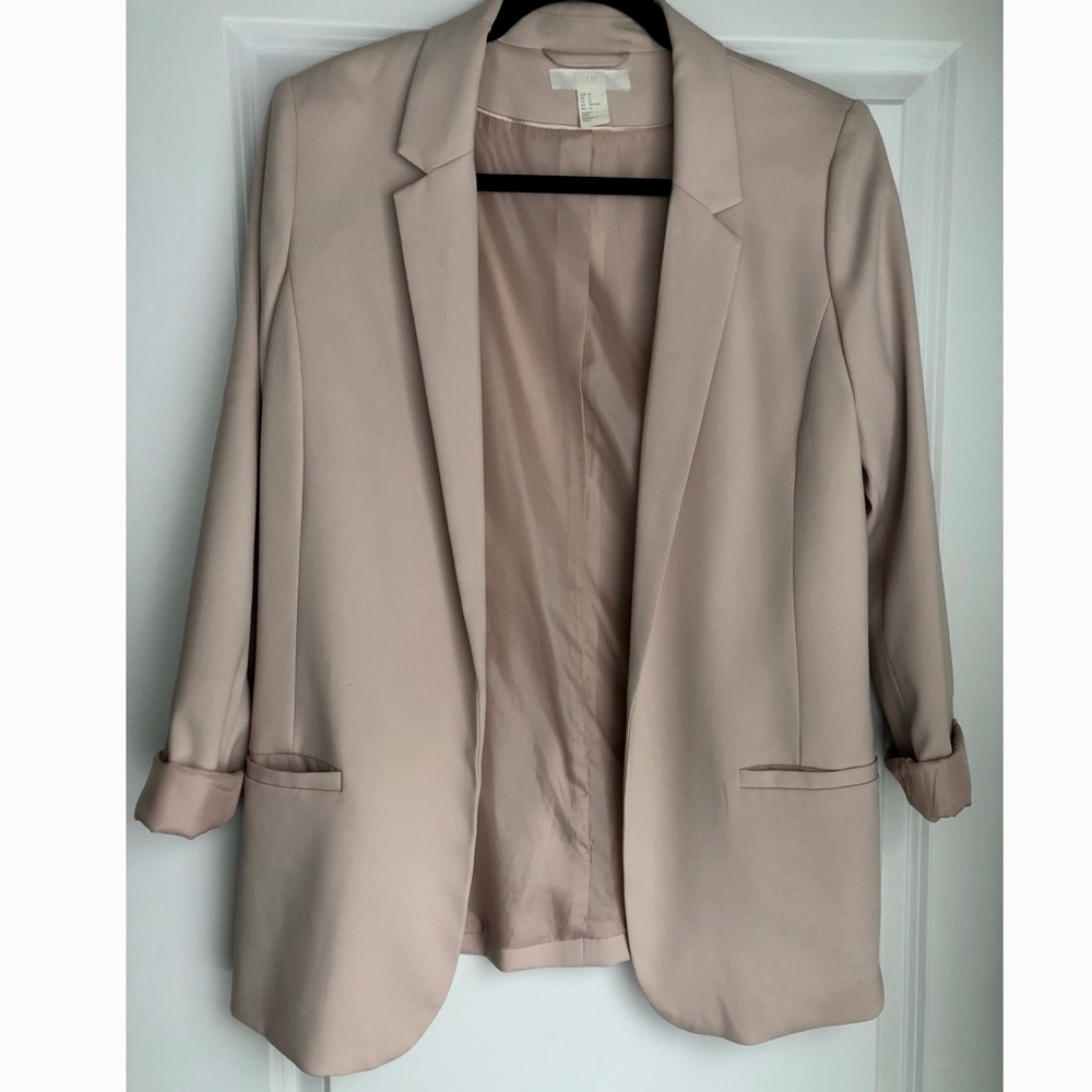H&M light pink relaxed blazer